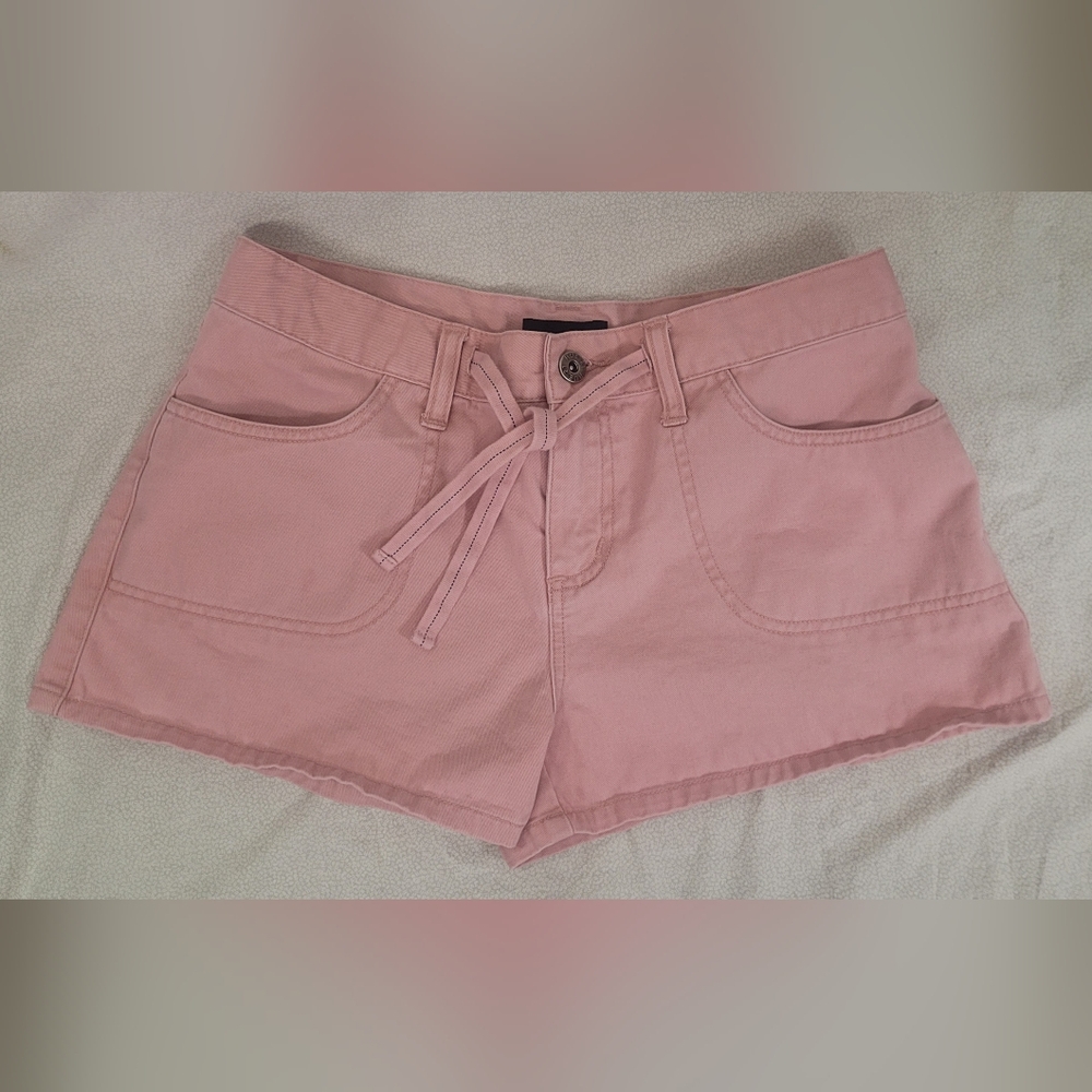 Rue 21 size 3/4 pink rose color shorts, Preppy Croq